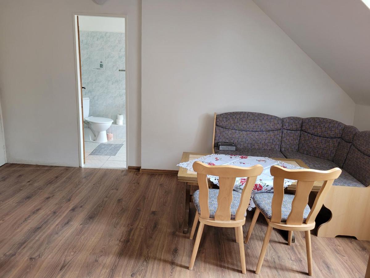 Studentska Apartments Карловы Вары Экстерьер фото
